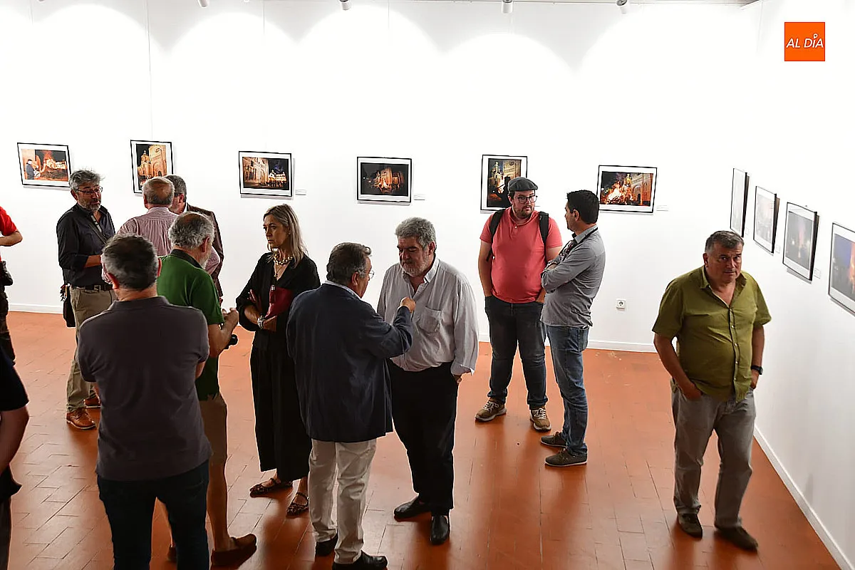 Foto 9 - La exposici&oacute;n `Hogueras tradicionales en la Tierra de Ciudad Rodrigo&acute; inaugura las I Jornadas sobre Patrimonio Cultural Inmaterial